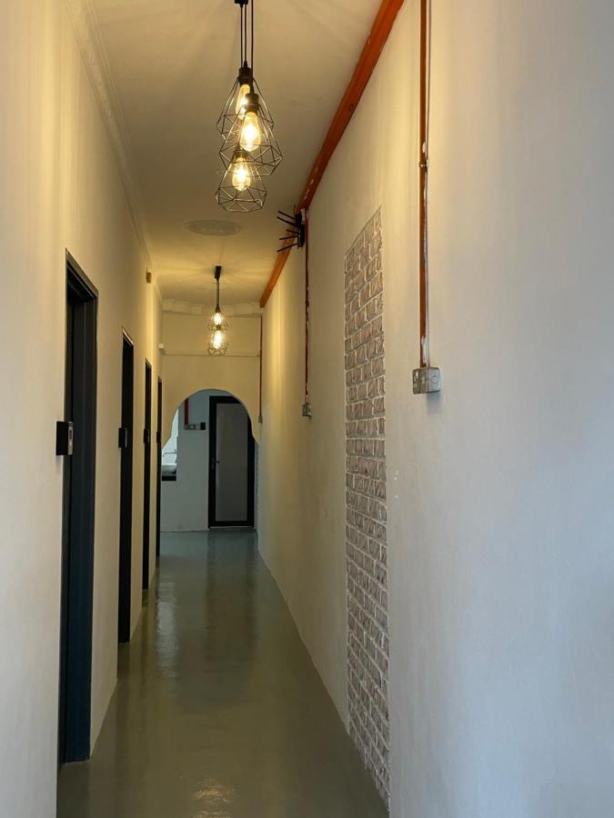 Guest House "Feel At Home" Near A Famosa Fortress & Stadhuys Malacca Eksteriør billede