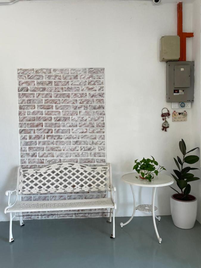 Guest House "Feel At Home" Near A Famosa Fortress & Stadhuys Malacca Eksteriør billede